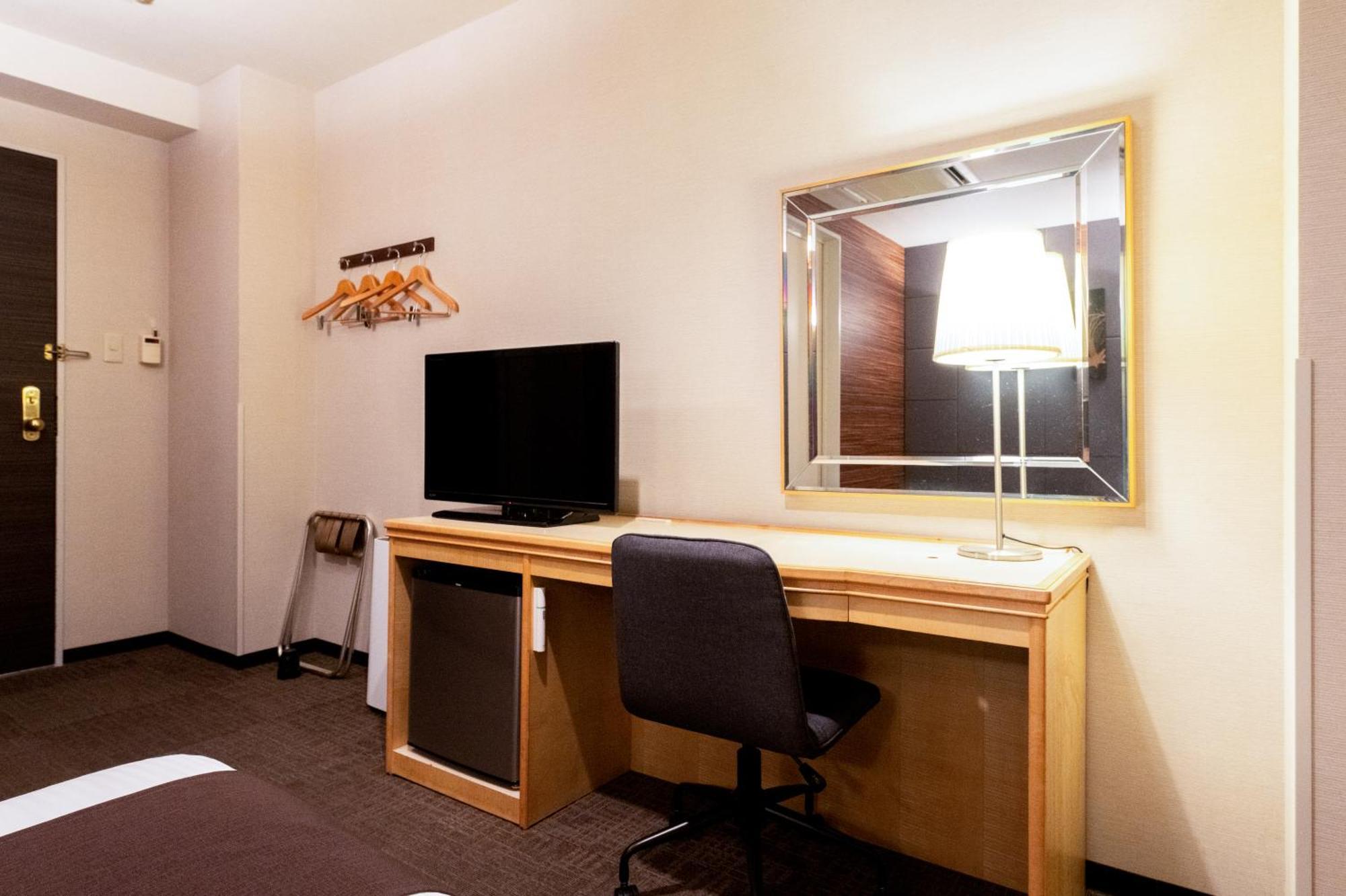 Urvest Hotel Kamata Tokyo Exterior photo