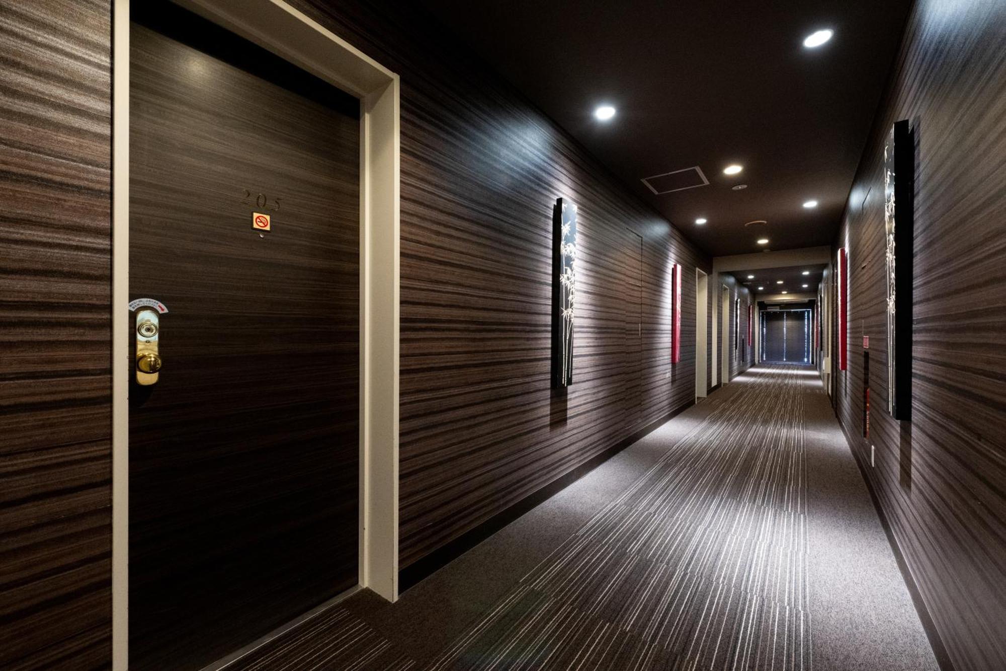 Urvest Hotel Kamata Tokyo Exterior photo